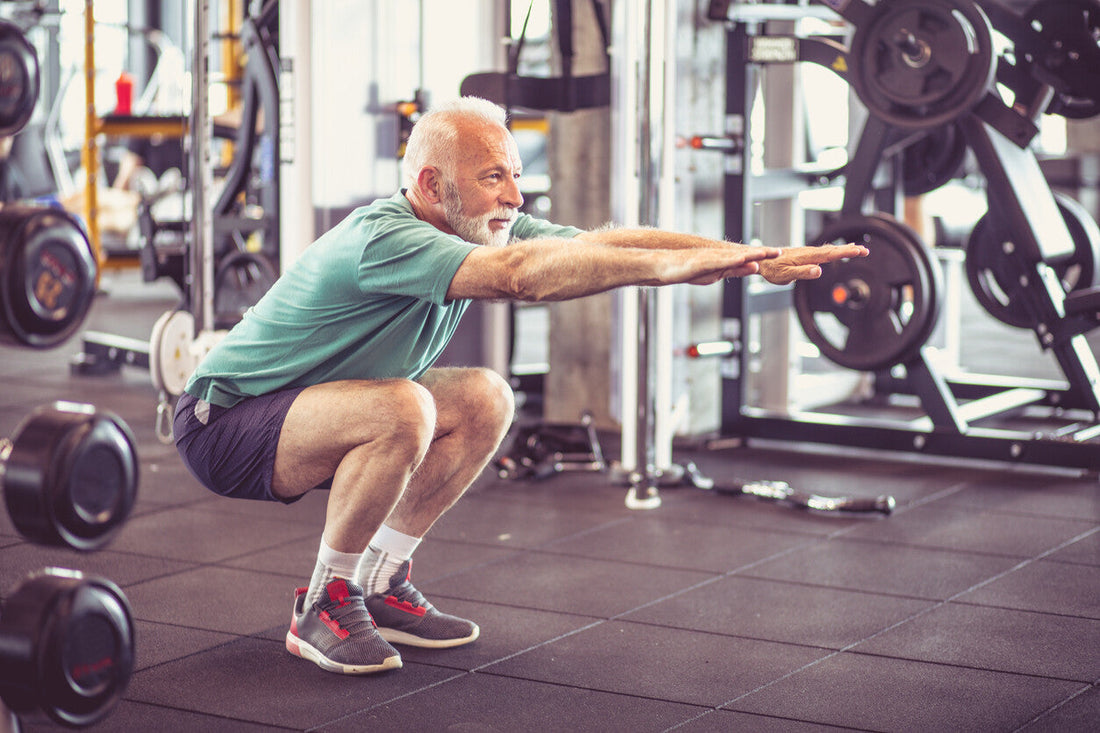 Cómo adaptar CrossFit para adultos mayores: salud, longevidad y entrenamiento funcional